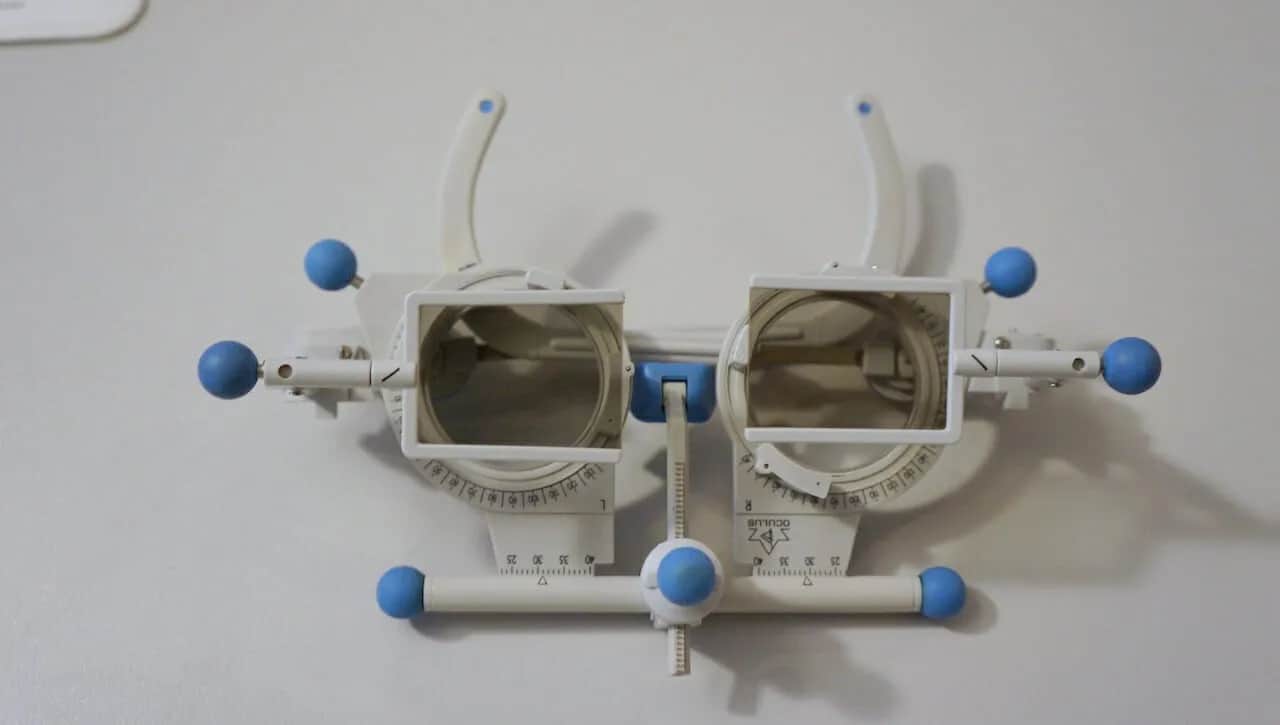Badanie wzroku u okulisty: Ile kosztuje i jak oszczędzić?